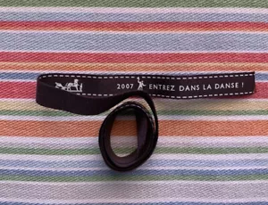 Authentic HERMES Bolduc Ribbon 2007 Shall We Dance/Entrez Dans La Danse! 46in - Picture 1 of 2