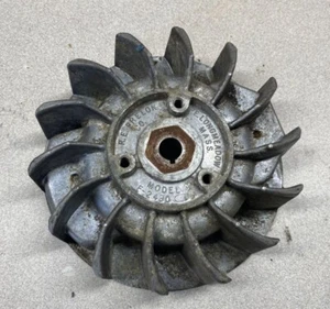 Homelite Vintage Kettensäge Modell 500 Schwungrad Modell F-2430 - Bild 1 von 4