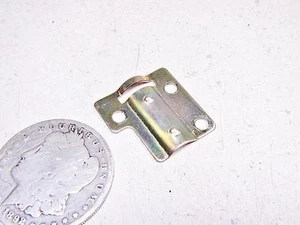 86 HONDA GL1200A GOLD WING HEADLIGHT LIGHT LAMP ADJUSTER CABLE RETAINER PLATE - Picture 1 of 7