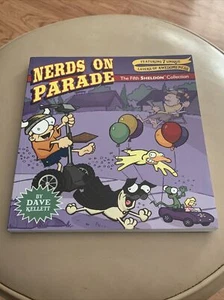 Sheldon Vol 5 Nerds On Parade Signed Dated Dave Kellett - 1st Print - Imagen 1 de 3