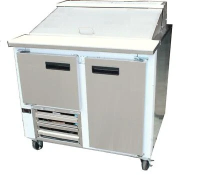 Cooltech 1-1/2 Door Refrigerated Sandwich Prep Unit 36" - Imagem 1 de 2