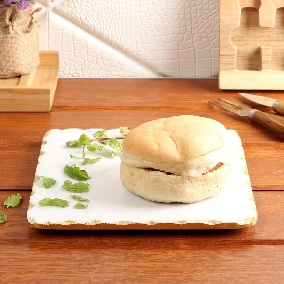 Plato de queso de mármol, plato para servir plato de pizza de colección hecho en la India Foto 1 de 1