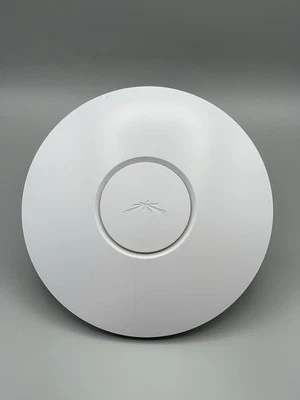 UBIQUITI UniFi UAP-LR- Long Range Access Points - Bundle of Five (5) - Image 1 of 4