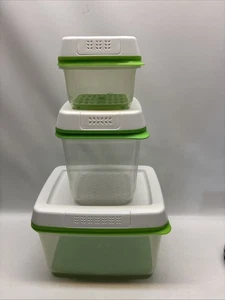 Lot 3 Rubbermaid FreshWorks FreshVent Produce Food Storage - Picture 1 of 3