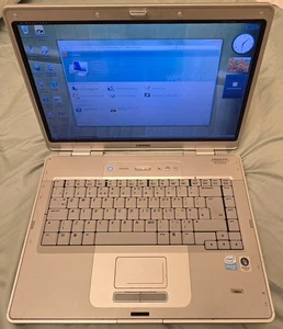 Compaq Presario C500 Intel Celeron 1.73GHz Windows Vista Home Prem fully working - Picture 1 of 9