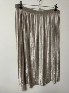 Marks & Spencer Champagne pleated 'velvet' skirt.Elasticated waist.sz 16 - Picture 1 of 6