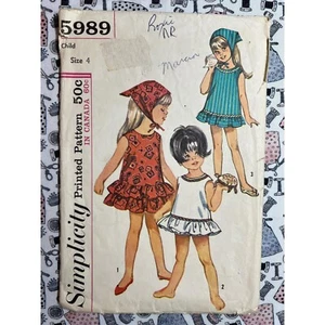 Patrón Simplicity 5989 Vestido Infantil en Dos Longitudes Bragas Bufanda Talla 4 Corte - Imagen 1 de 3