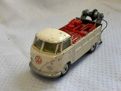 Corgi Volkswagon Racing Club Come Along Roadside Assistance Diecast White Truck - Image 1 of 4