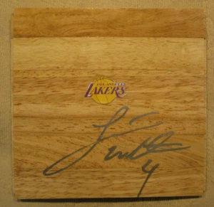 VINTAGE LUKE WALTON AUTO SIGNED WOOD FLOOR PIECE LOS ANGELES LAKERS RARE - Picture 1 of 1