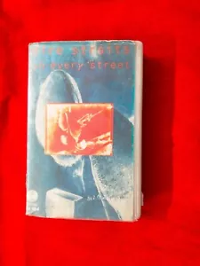 Dire Straits On Every Street RARE orig Cassette tape INDIA indian clamshell - Picture 1 of 4