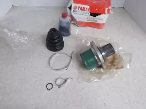NOS OEM Yamaha Double Off Set Joint 2003-2008 YFM660 YXR660 5KM-2530W-12 - Picture 1 of 8