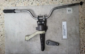 06 YAMAHA FX 160 HO STEERING COLUMN SHAFT HANDLE BAR CLAMP FX160 - Picture 1 of 8