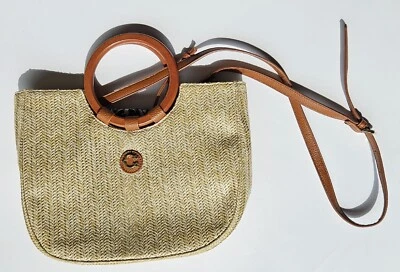 Bolso de Mano C. Wonder Para Mujer Textura Jazmín Paja Usado Foto 1 de 4