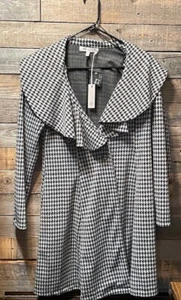 Women’s Fever Clothing, Size Medium, Lightweight Long Coat. - Picture 1 of 5