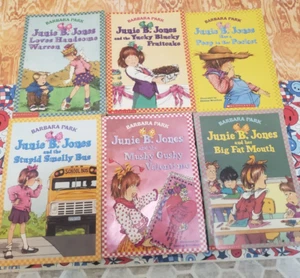 BARBARA PARK - JUNIE B. JONES - LOT OF 6 PAPERBACK BOOKS - SEE PHOTOS - - Picture 1 of 2