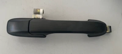 2003-2007 HONDA PILOT  REAR RIGHT SIDE DOOR OUTSIDE HANDLE S9V-R USED OEM - Image 1 of 4