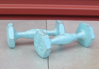 Vintage 1940s Gym Dumbells Cast Iron Hand Weights Light Blue Ornate 2lbs Display - Image 1 of 4
