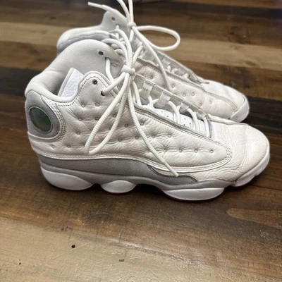 Size 6 Retro 13 Air Jordan White Wolf Grey' - Image 1 of 4