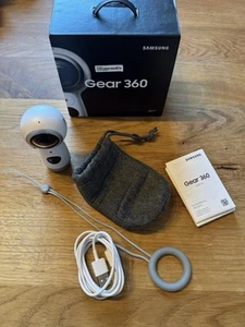 Samsung Gear 360 2017 SM-R210 Action Kamera White Weiß - Bild 1 von 1