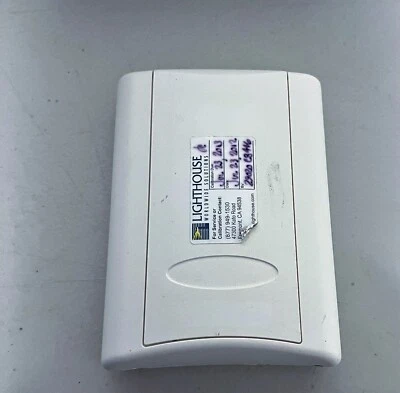 Veris Industries 2% Humidity Sensor Wall Transmitter Z000070-0B Z000070-DB - Image 1 of 4