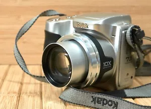 Kodak Easyshare Z710 7.1 MP Digital Camera, 10x Optical Zoom - Picture 1 of 10