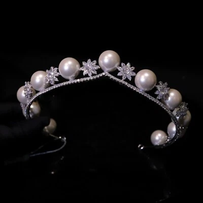 New Pretty Real Pearls Bride Crowns Tiaras Zircon Crystal Wedding Hair Accessory - Image 1 of 4