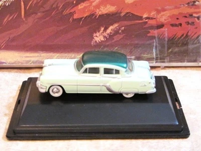 NUEVO LANZAMIENTO OXFORD DIECAST 1/87 HO 1954 PONTIAC CHIEFTAIN 4 puertas 87PC54005 Grn/Grn Foto 1 de 4