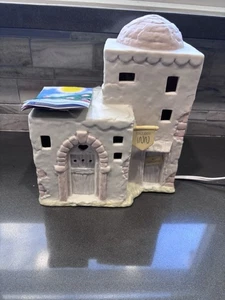 Precious Moments beleuchtete Gasthauskrippe 283428 - Bild 1 von 5