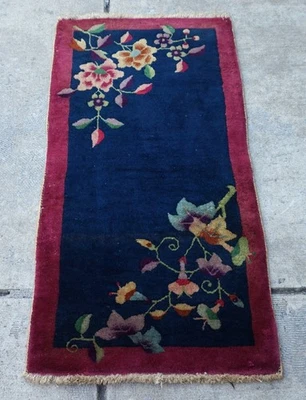 Alfombra antigua china Art Deco 2'x4' Foto 1 de 4