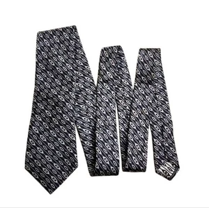 LINKS OF LONDON Sophisticated Black and White Link Chain Print Polyester… - Picture 1 of 5