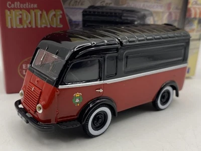 CORGI 1:43 Renault 1000 Kg Fourgon Tole PARIS van firefighters Diecast - Image 1 of 4