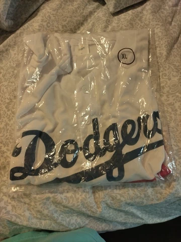 BRAND NEW!!Los Angeles DODGERS MOOKIE BETTS 50 Baseball SGA Jersey Mens XL White Cover