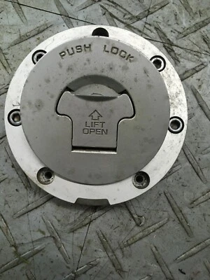 Tapa de gas OEM Honda CBR900RR Foto 1 de 4