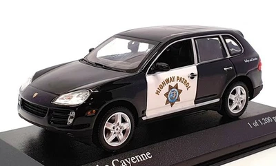 Minichamps 1/43 Scale 400 066291 - Porsche Cayenne Police - Highway Patrol - Image 1 of 4