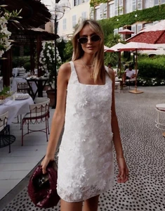 Zara White ZW Collection Floral Embroidered Short Dress Size L 4786/244 Bloggers - Picture 1 of 10