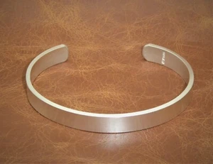 Men's/Gents Solid Sterling 925 Hallmarked Silver "Matt finish" Torque Bangle - Picture 1 of 9