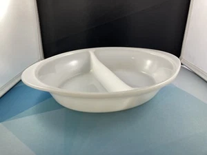 Glasbake 1 Quart #J239 Oval Weiß Milchglas Geteilt Kasserolle Backform Ohne Deckel - Bild 1 von 6