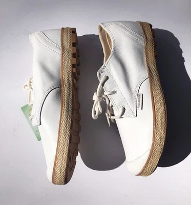 Punta plana de goma con cordones de cuero blanco paladio años 90 nueva nunca usada talla 7 Foto 1 de 4