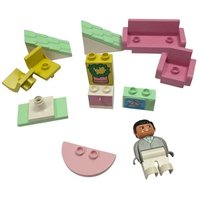 14 of 49 Bricks from VTG 90s Lego Duplo 2552 Family Home Bucket No Box or Manual - Image 1 of 4