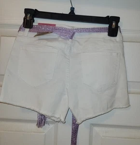 Girl's White Denim Shorts Embroidered Floral Design Purple Sparkly Belt Size 10 - Picture 1 of 4