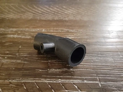 MANGUERA DE AIRE RALENTÍ ORIGINAL NOS MERCEDES-BENZ 1170940882 - R107, W126 Foto 1 de 3