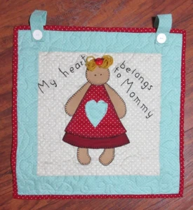 Handmade Quilted Wall Hanging  "My Heart Belongs To Mommy"     16"x16"       NEW - Picture 1 of 1