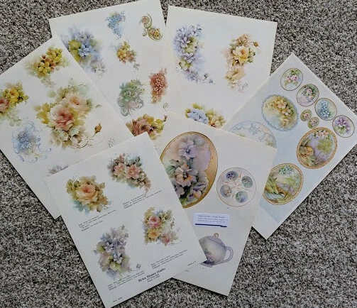 Small Florals variety pack of 6 Helen Humes patterns - Image 1 of 1