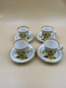 Mikasa Sunny Side Tea Cups Set of 4 VTG Mugs Saucers Yellow Daisies EB 802 MCM - Picture 1 of 9