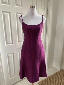 Nuevo con etiquetas Ann Taylor Vestido de Cóctel de Seda Púrpura Forrado 2 - Imagen 1 de 8