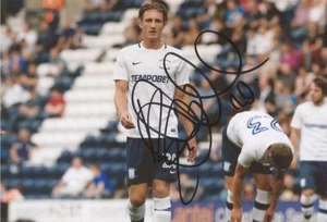 PRESTON* BEN DAVIES SIGNED 6x4 ACTION PHOTO+COA - Bild 1 von 1