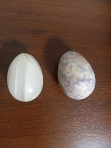2 Stone Quartz egg - Picture 1 of 5