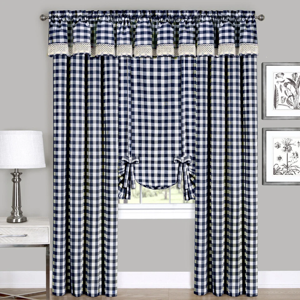 Cortinas de ventana de cocina de guinga a cuadros azul marino panel cenefa sombra Foto 1 de 4