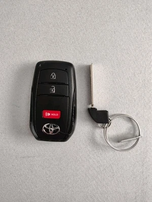 2023 2024 TOYOTA SEQUOIA TACOMA SMART KEYLESS REMOTE FOB 1551A-14FBX UNTESTED - Image 1 of 4
