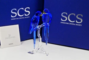 NEW BOXED SWAROVSKI CRYSTAL SCS 2014 BLUE HYACINTH MACAWS PARROTS 5004730 - Picture 1 of 6